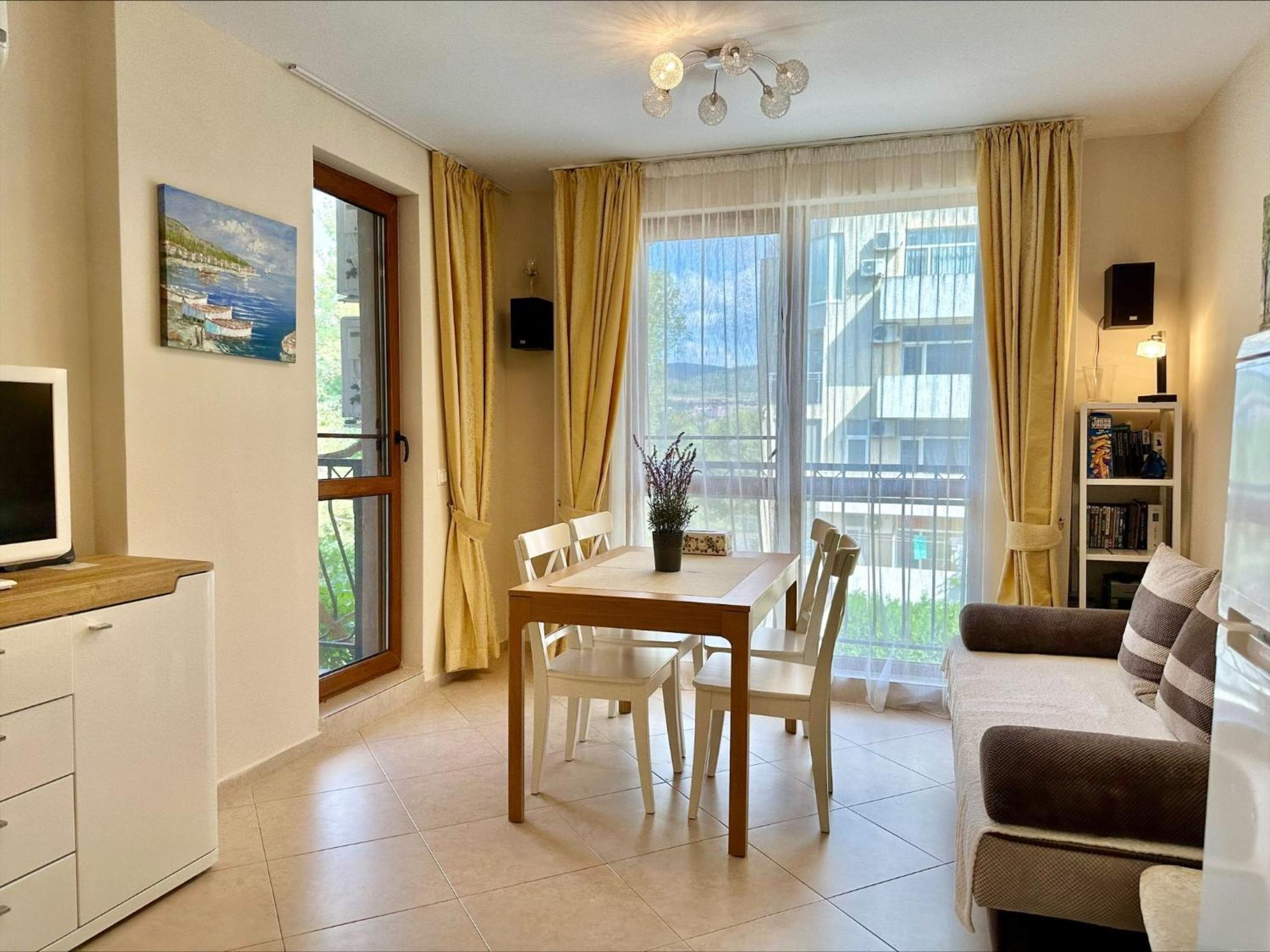 Menada Apartments In Cascadas Sunny Beach Værelse billede