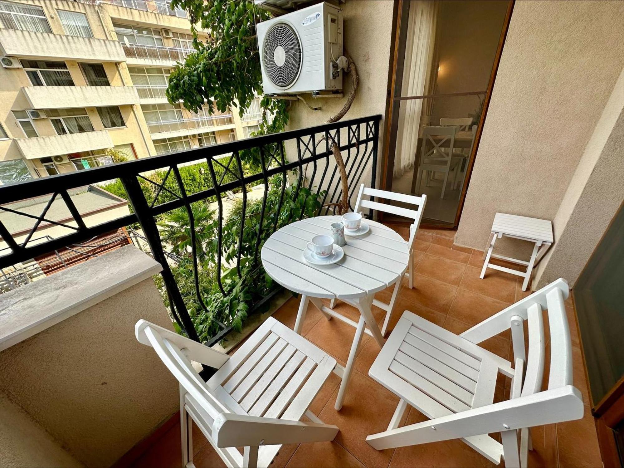 Menada Apartments In Cascadas Sunny Beach Værelse billede